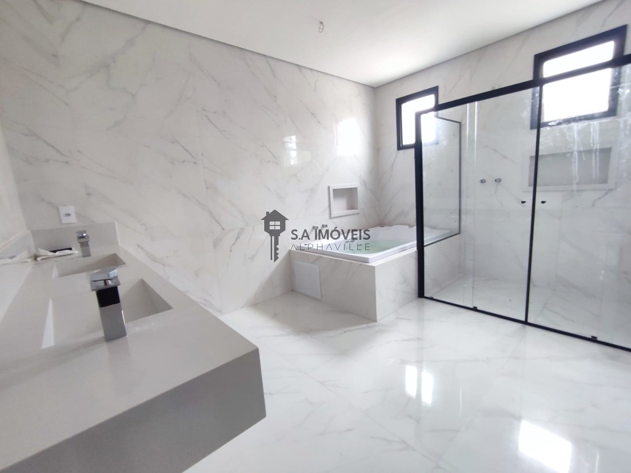 Casa, 4 quartos, 370 m² - Foto 28