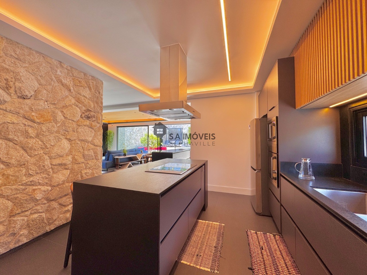 Casa de Condomínio à venda com 4 quartos, 426m² - Foto 14