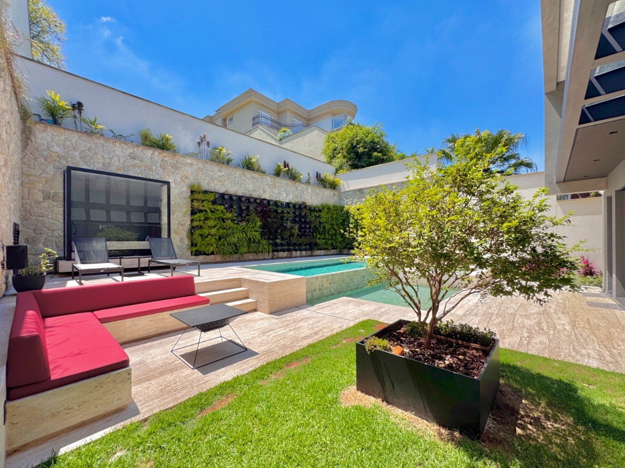 Casa de Condomínio à venda com 4 quartos, 426m² - Foto 38