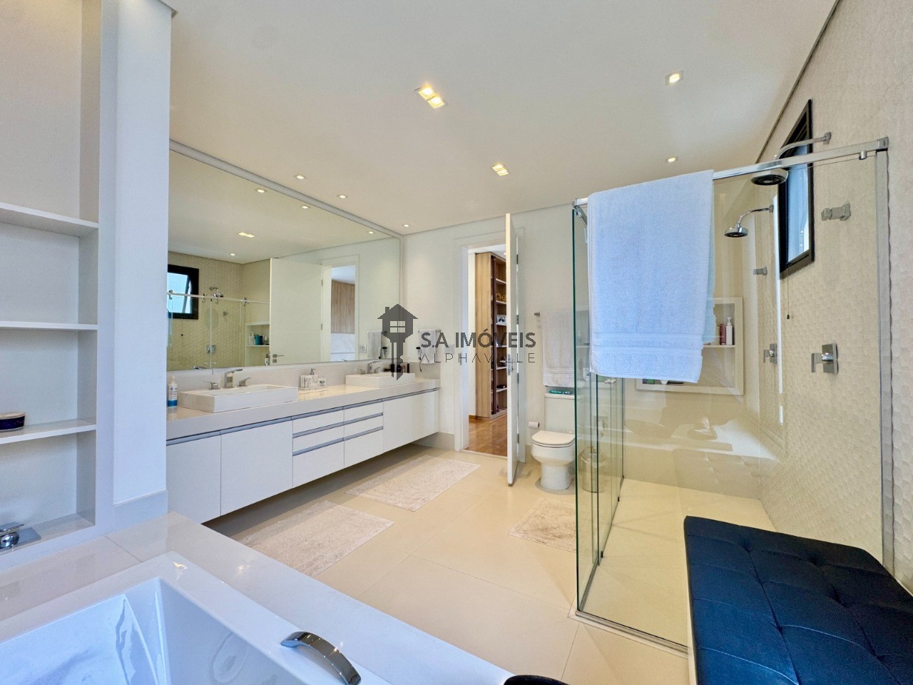 Casa de Condomínio à venda com 4 quartos, 475m² - Foto 9