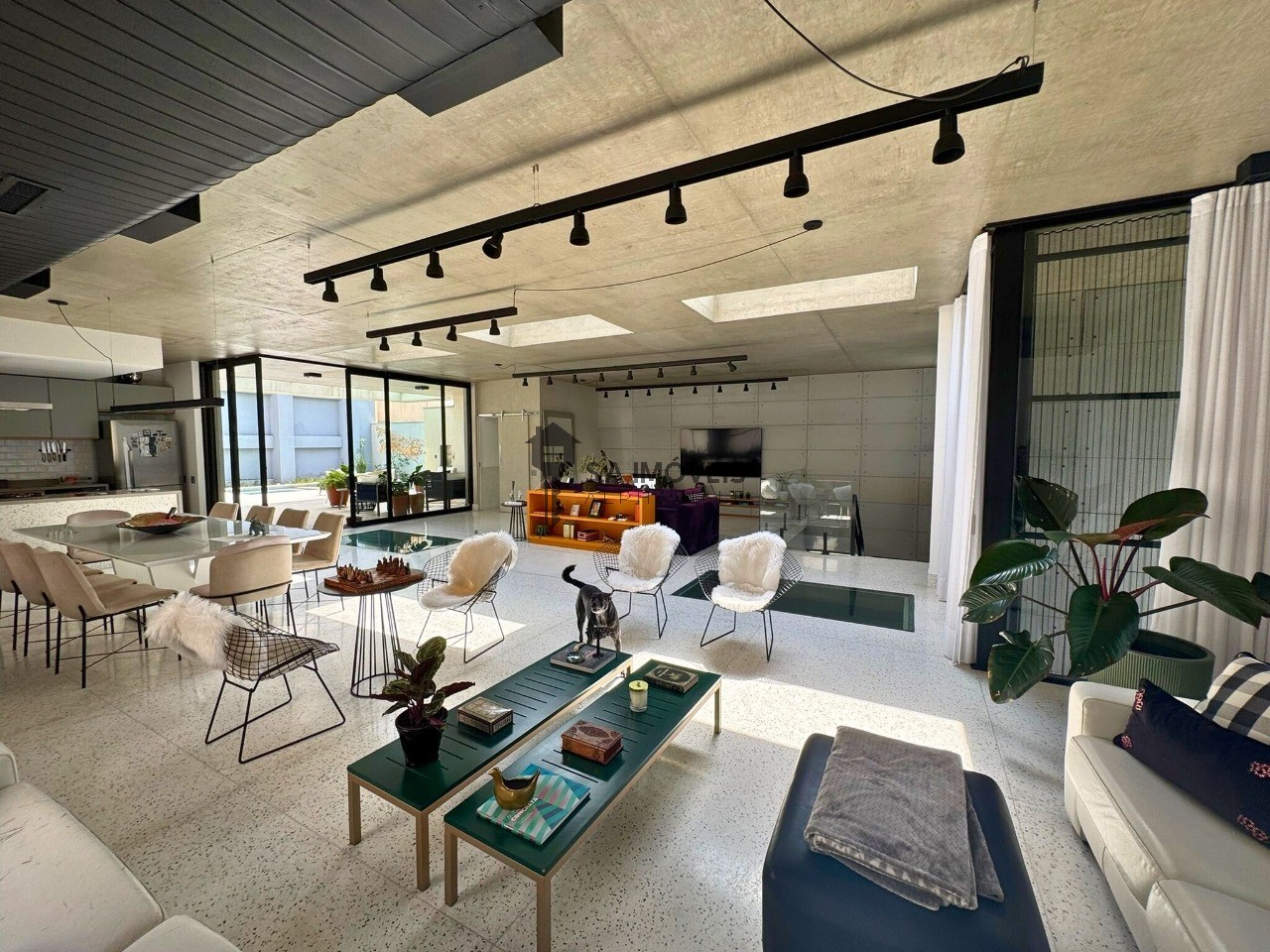 Casa de Condomínio à venda com 3 quartos, 580m² - Foto 5