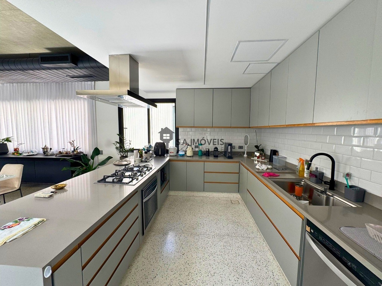 Casa de Condomínio à venda com 3 quartos, 580m² - Foto 18