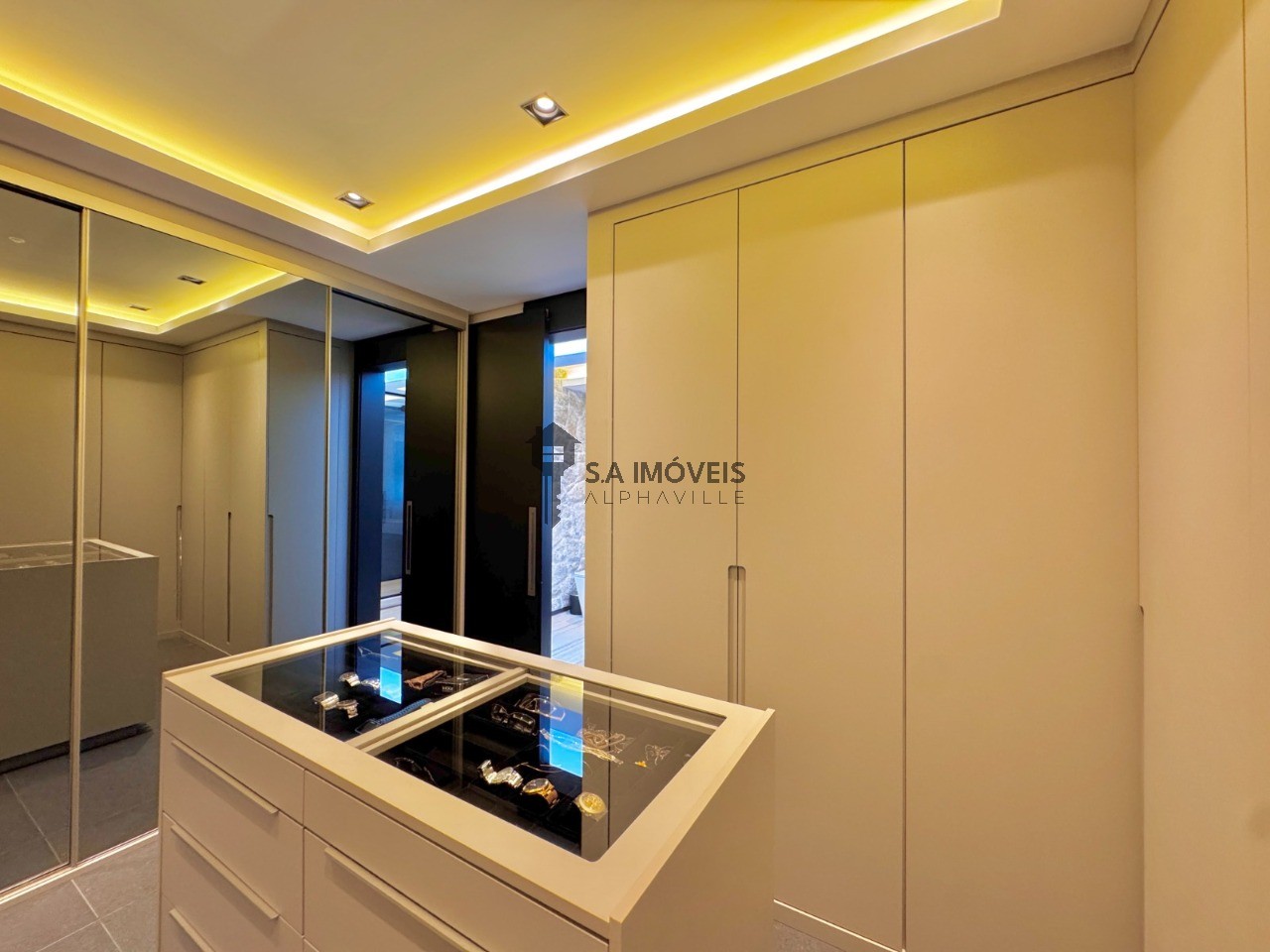 Casa de Condomínio à venda com 4 quartos, 426m² - Foto 21