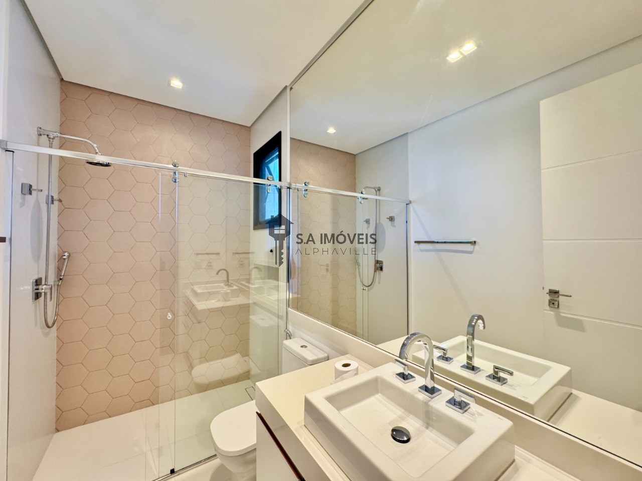 Casa de Condomínio à venda com 4 quartos, 475m² - Foto 19