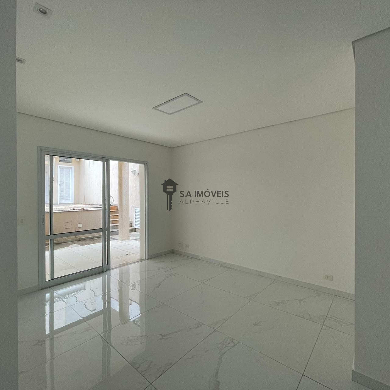 Casa de Condomínio para alugar com 4 quartos, 450m² - Foto 7