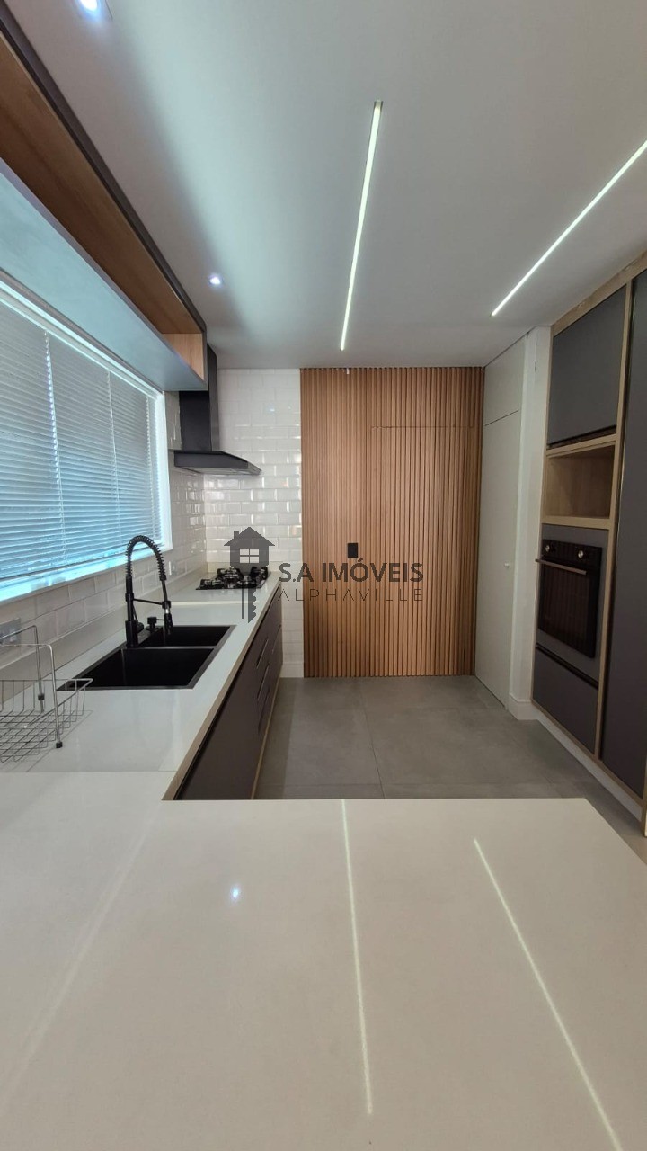 Casa, 3 quartos, 282 m² - Foto 10