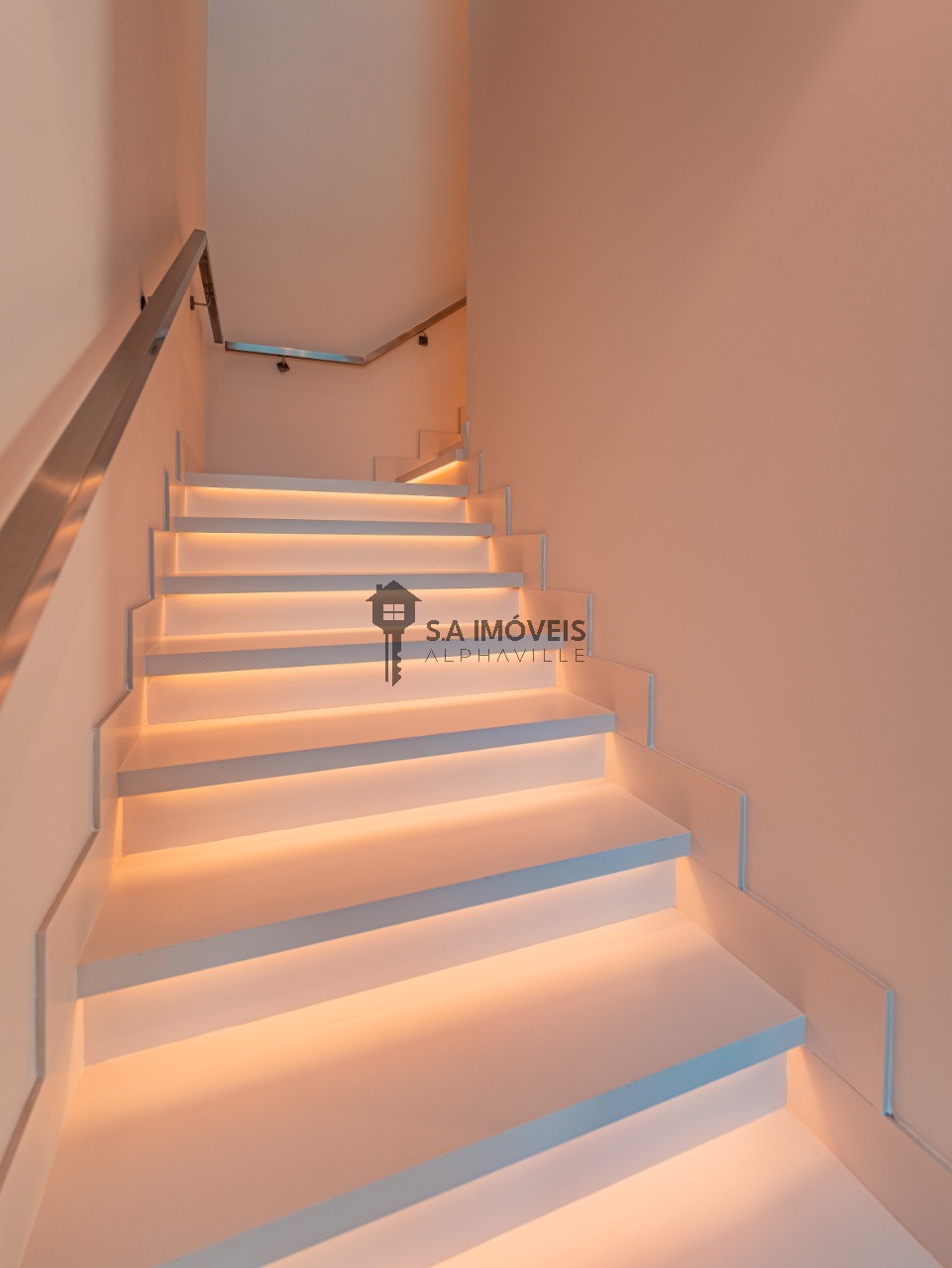 Casa de Condomínio à venda com 5 quartos, 962m² - Foto 32