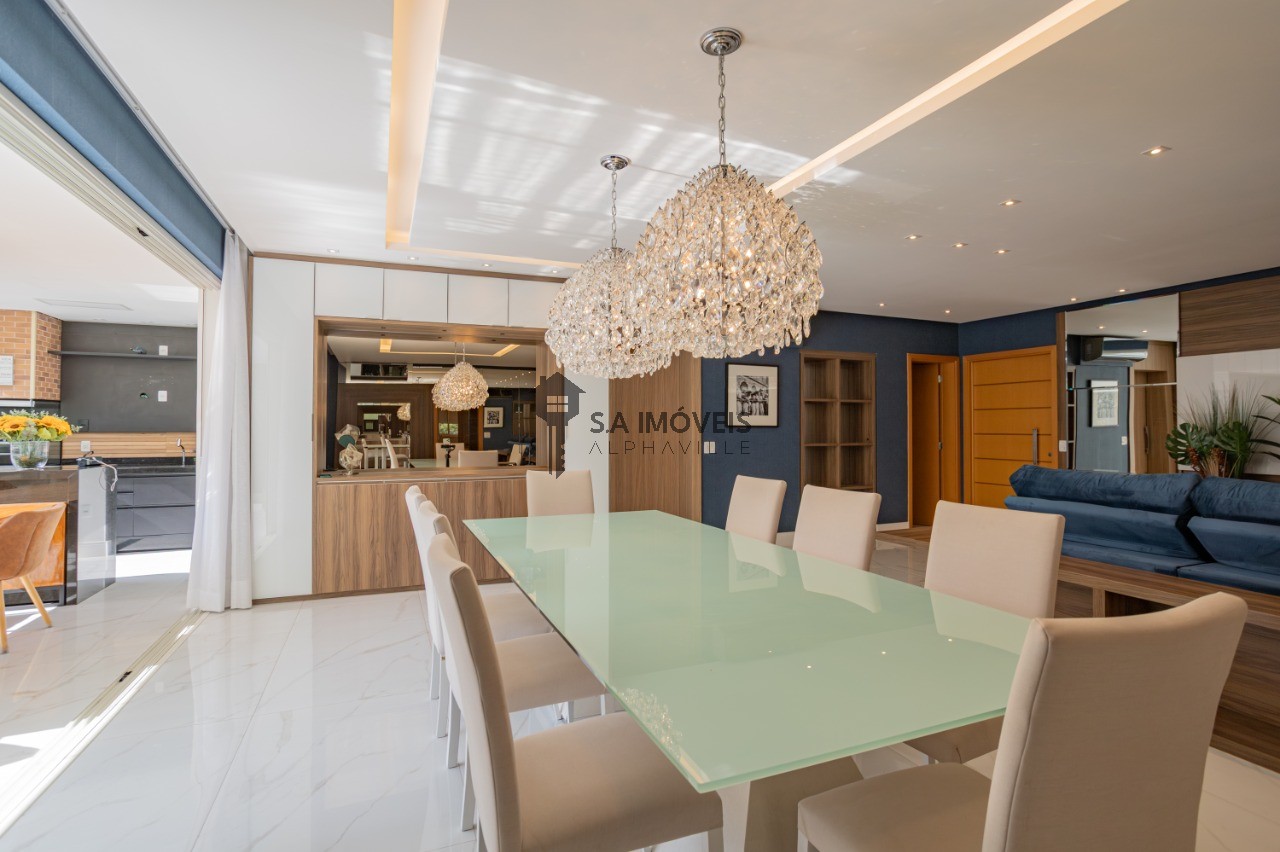 Apartamento, 3 quartos, 224 m² - Foto 1