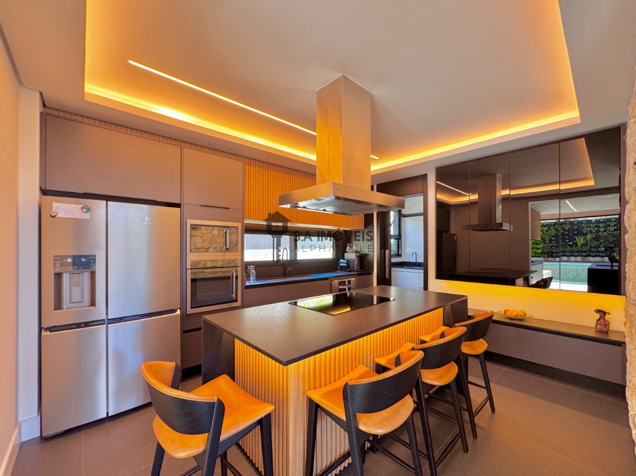 Casa de Condomínio à venda com 4 quartos, 426m² - Foto 12