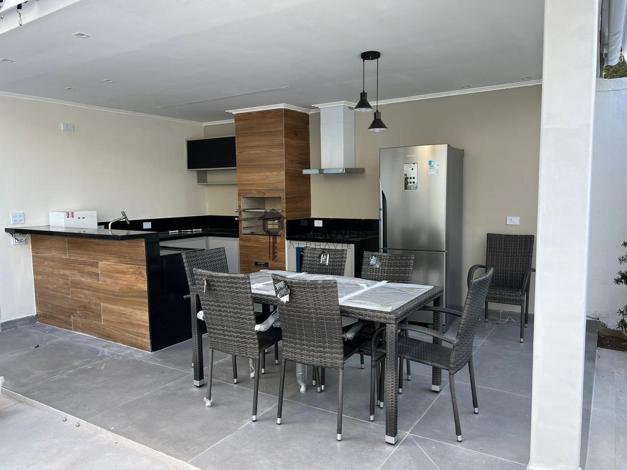 Casa de Condomínio à venda com 4 quartos, 330m² - Foto 13