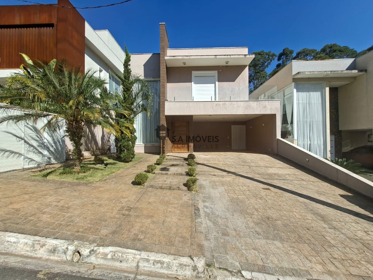 Casa de Condomínio à venda e aluguel com 3 quartos, 278m² - Foto 1