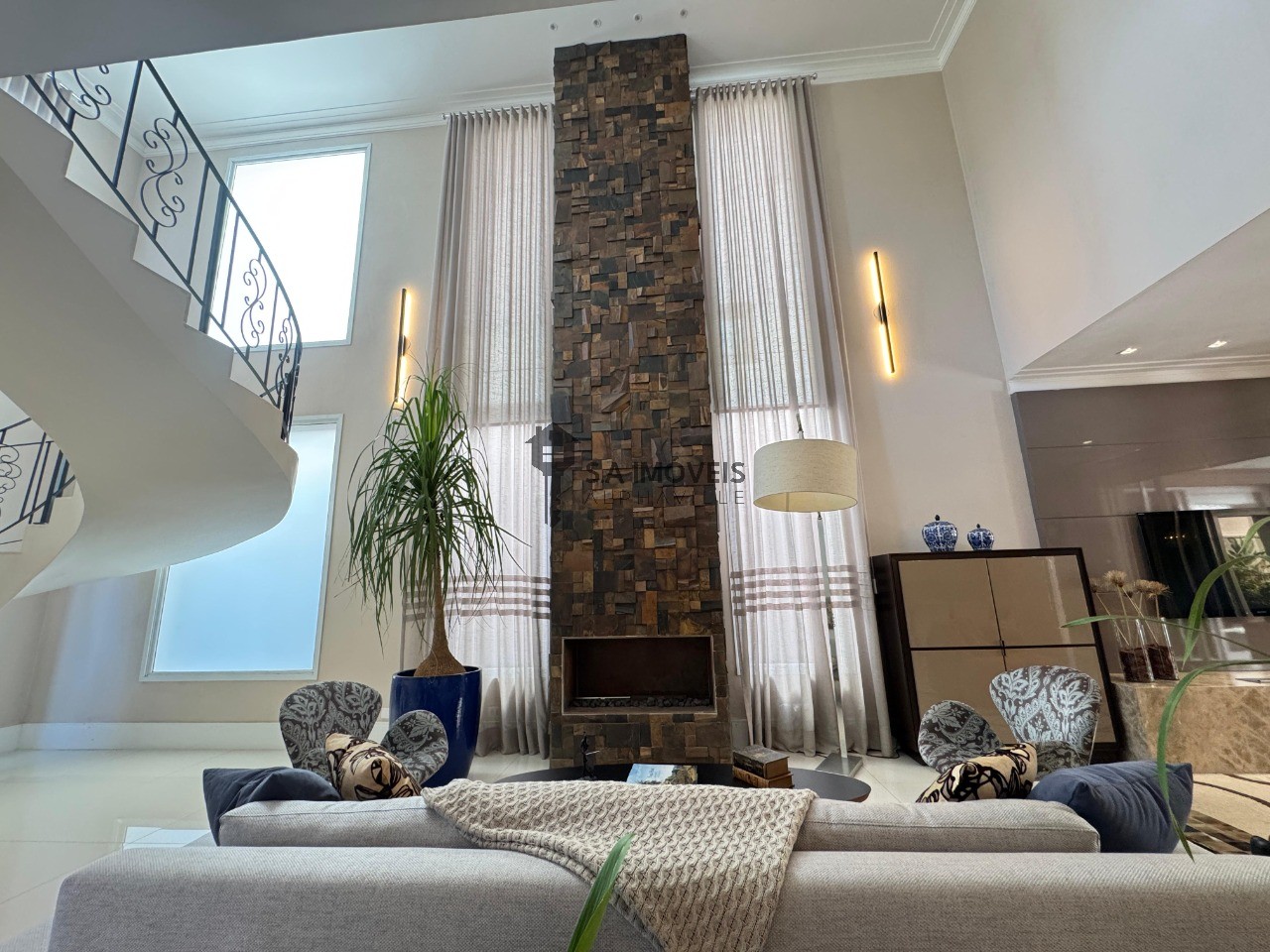 Casa de Condomínio à venda com 3 quartos, 435m² - Foto 3