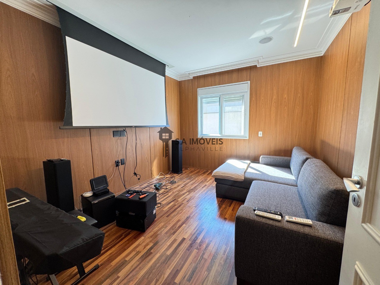 Casa de Condomínio à venda com 3 quartos, 435m² - Foto 9