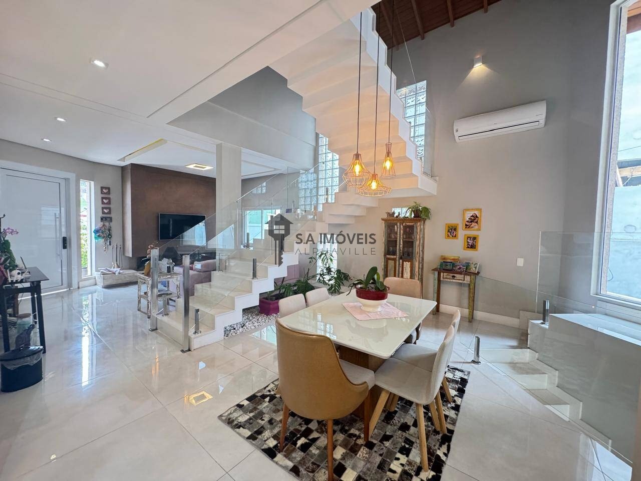 Casa, 4 quartos, 260 m² - Foto 2