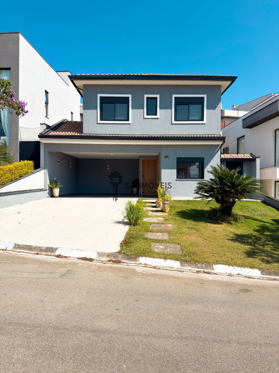 Casa, 4 quartos, 180 m² - Foto 1
