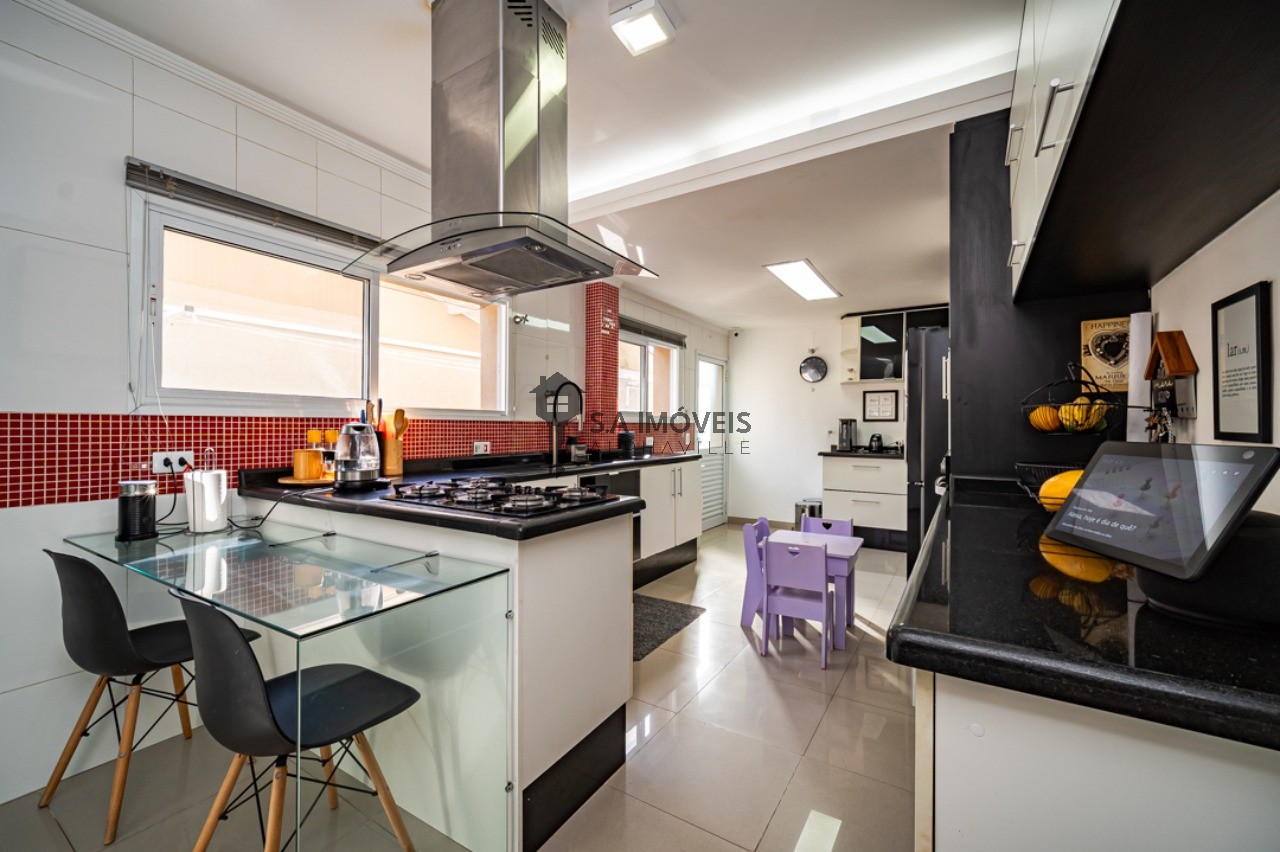 Casa, 4 quartos, 300 m² - Foto 21
