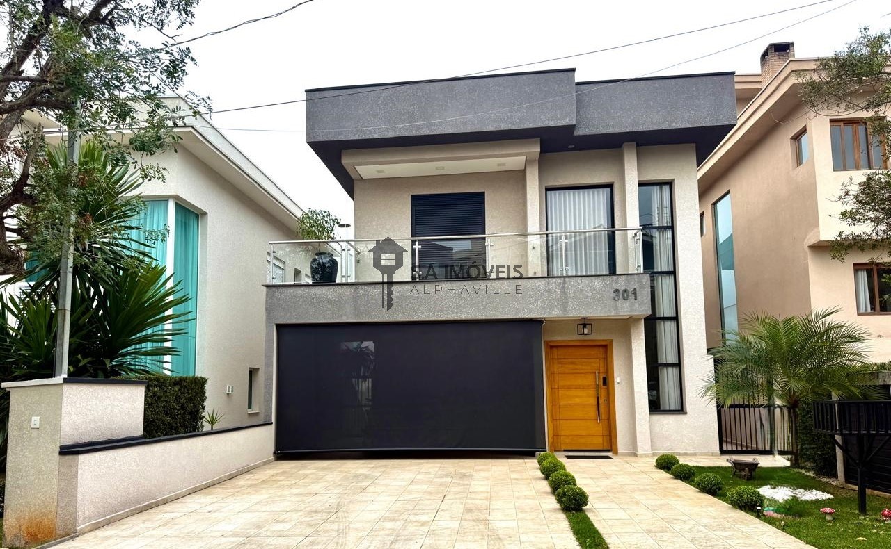 Casa, 3 quartos, 270 m² - Foto 1