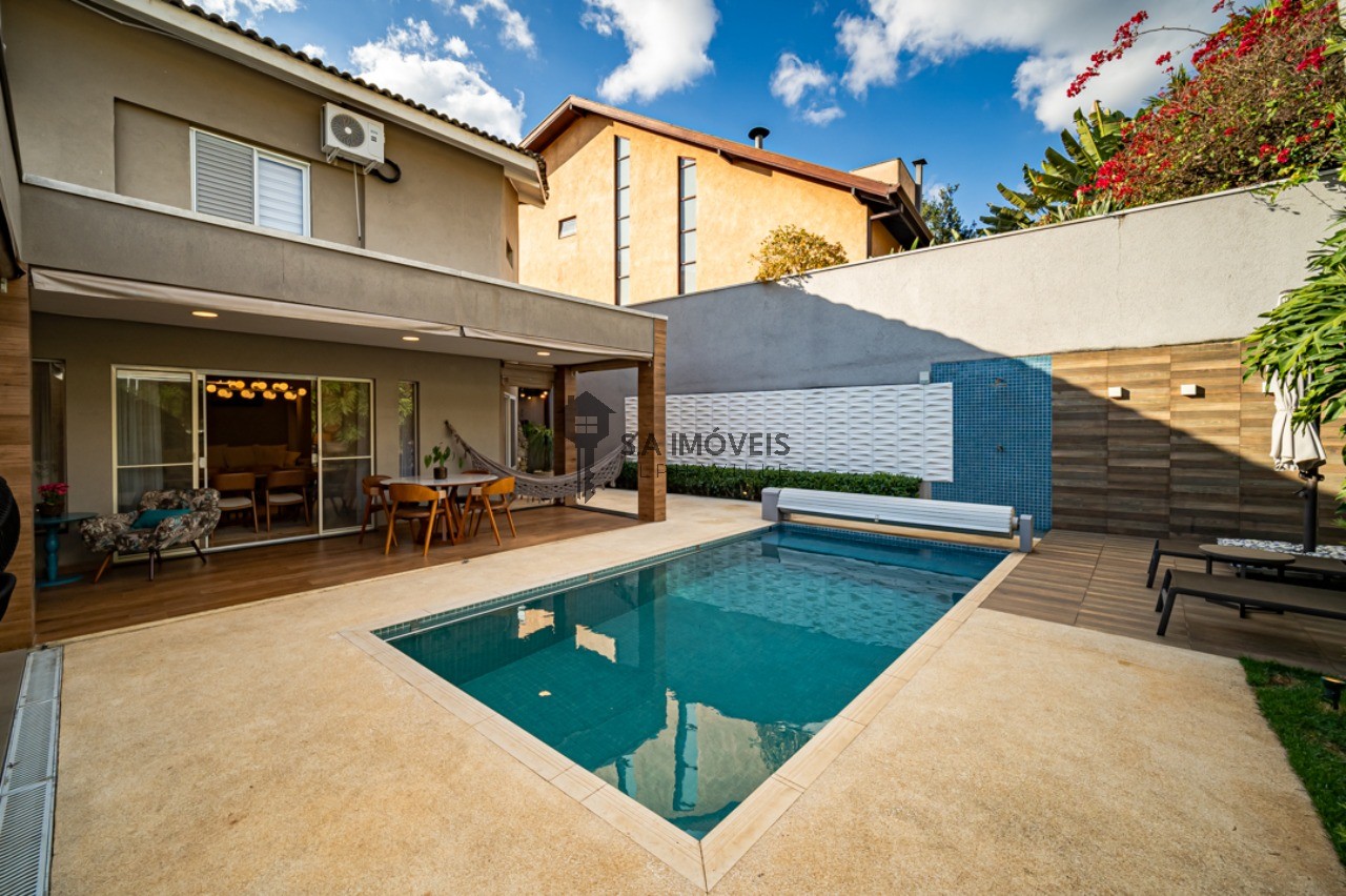 Casa, 4 quartos, 300 m² - Foto 1