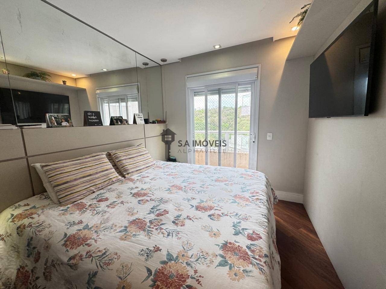 Casa, 4 quartos, 260 m² - Foto 24