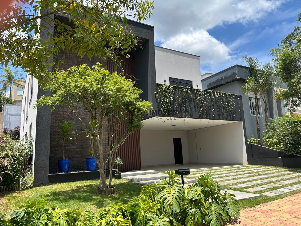 Casa, 4 quartos, 399 m² - Foto 1