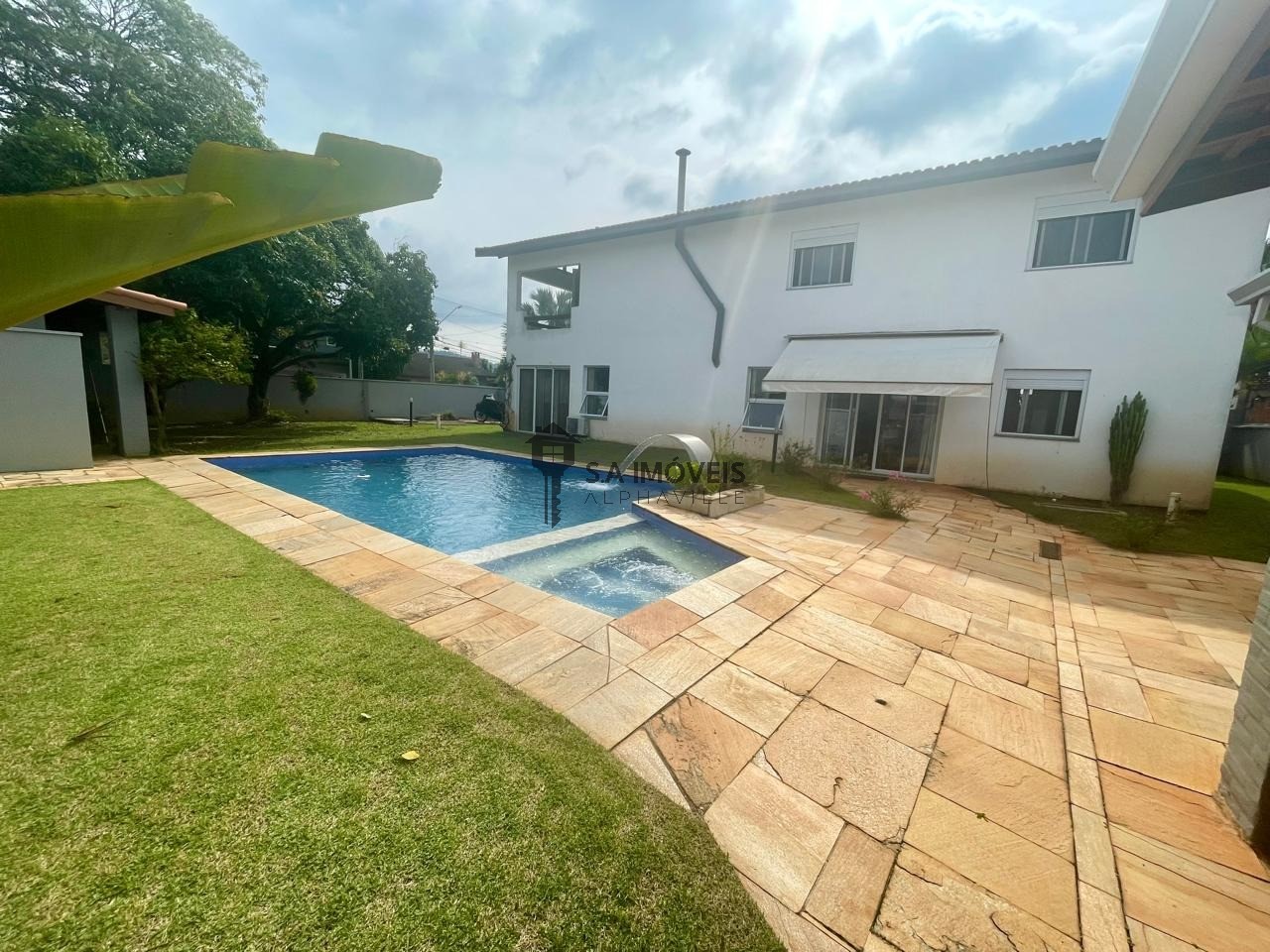 Casa, 4 quartos, 378 m² - Foto 2