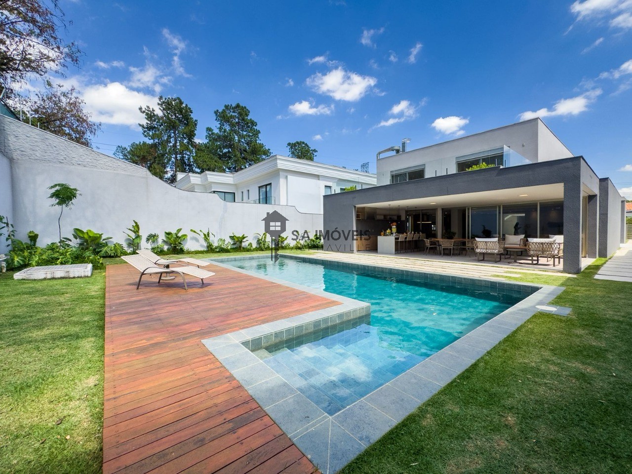 Casa, 5 quartos, 727 m² - Foto 1