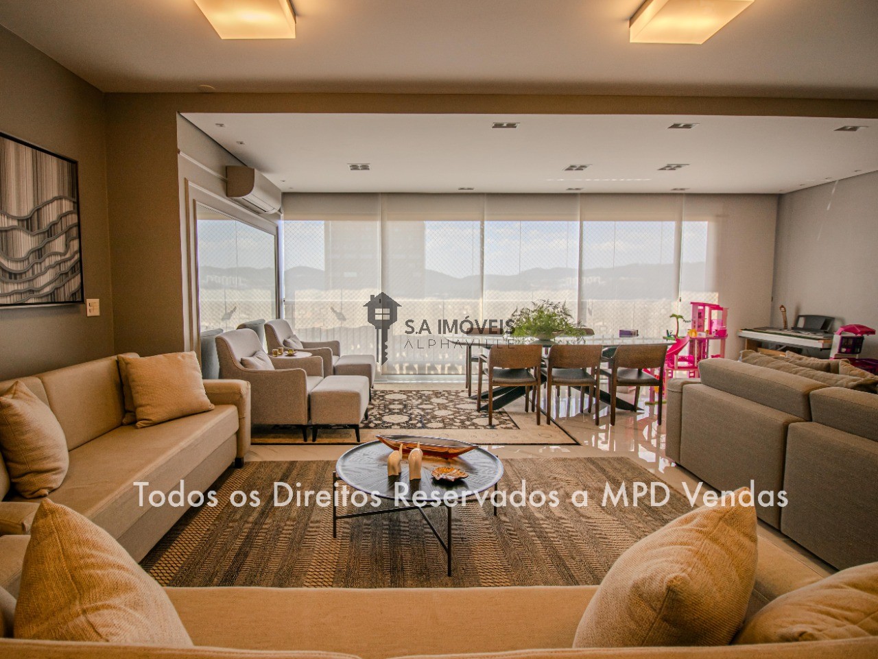 Apartamento, 3 quartos, 228 m² - Foto 1