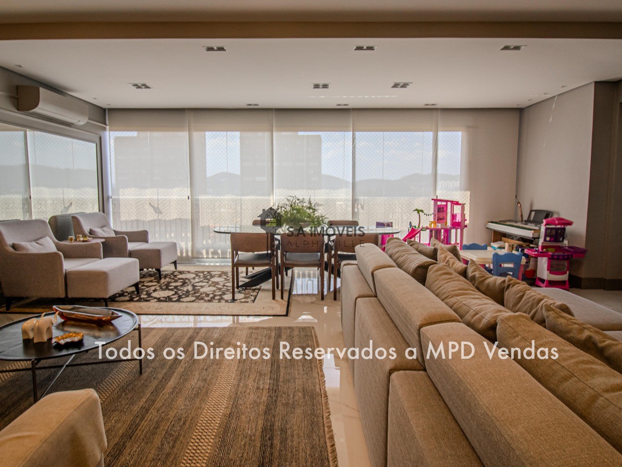 Apartamento, 3 quartos, 228 m² - Foto 2