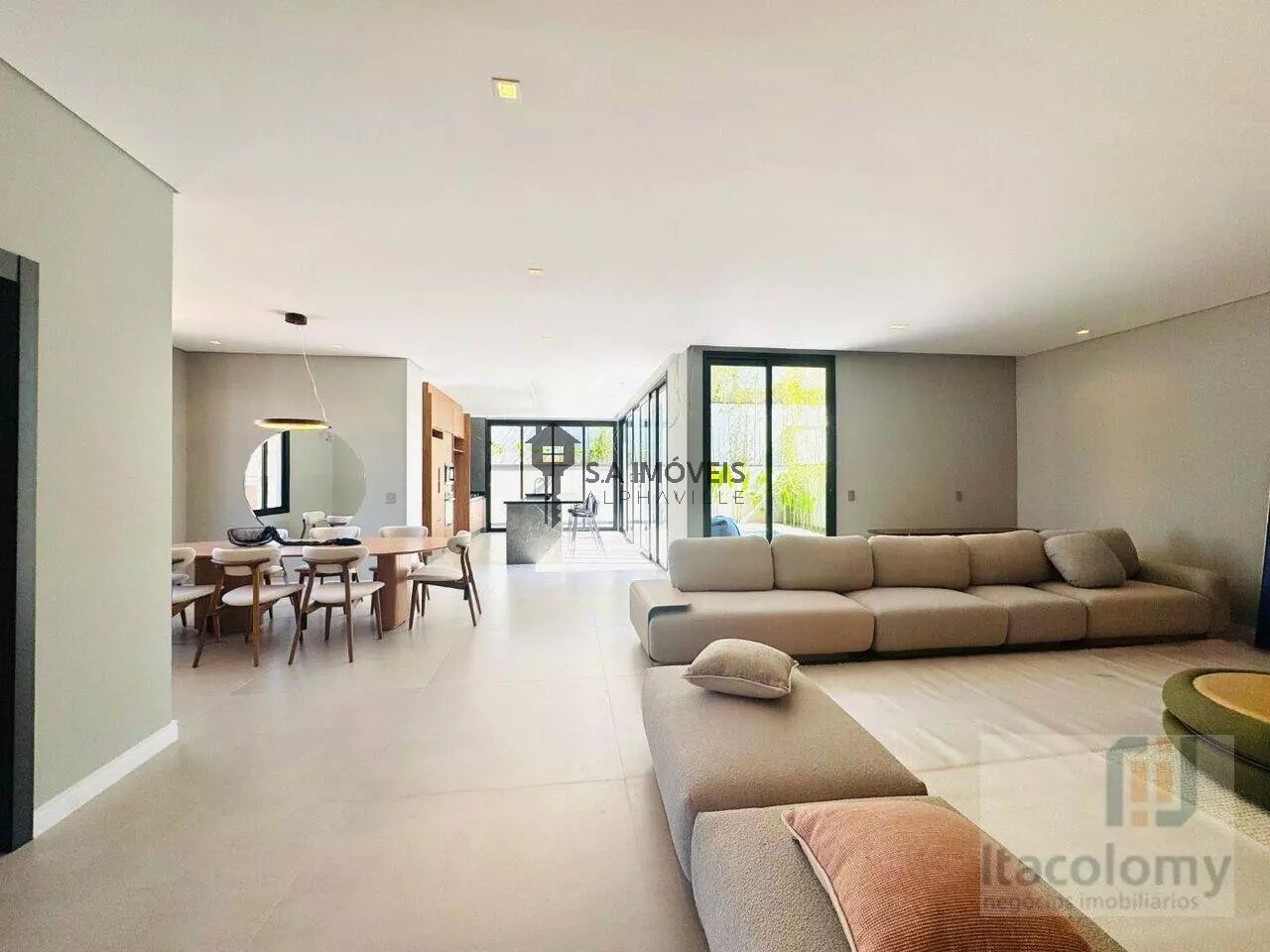 Casa, 3 quartos, 320 m² - Foto 1