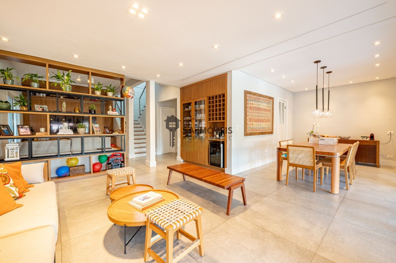 Casa, 3 quartos, 280 m² - Foto 2