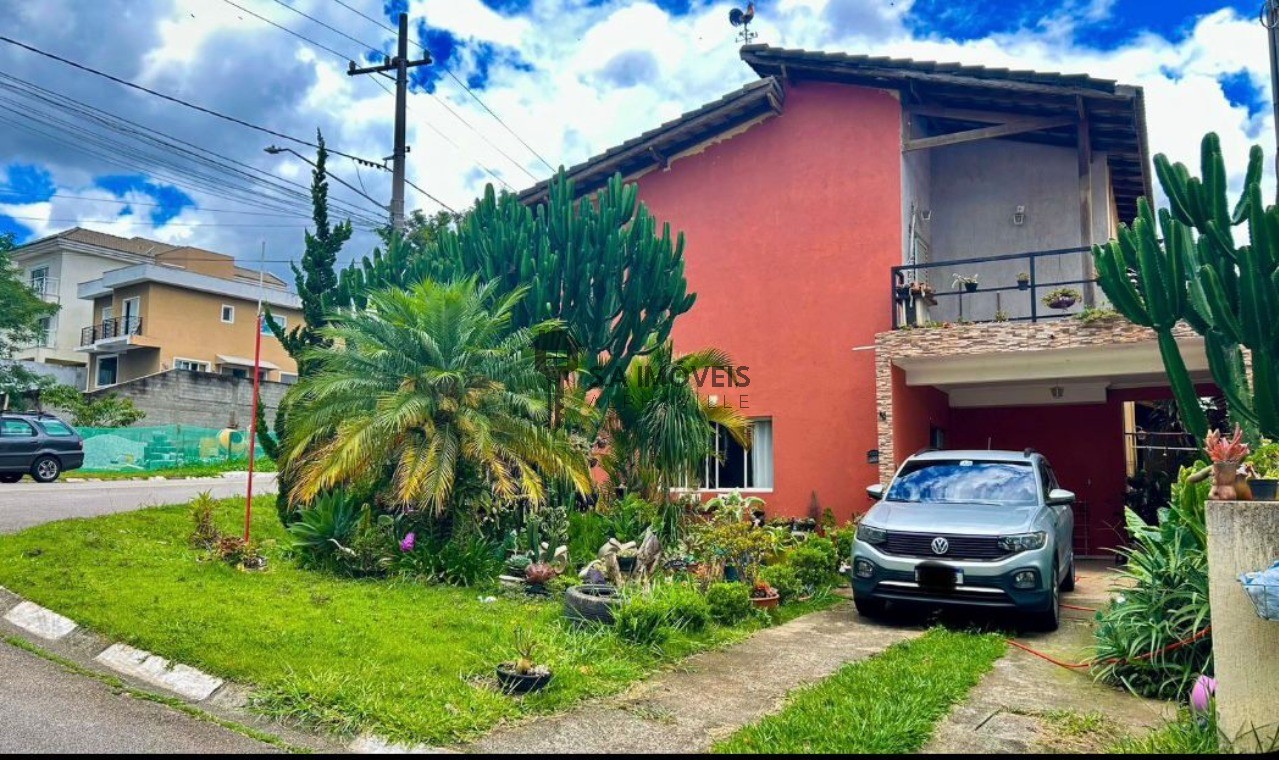 Casa, 3 quartos, 290 m² - Foto 1