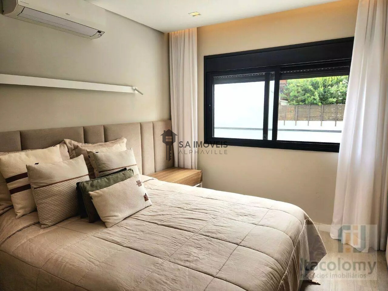 Casa, 5 quartos, 300 m² - Foto 23