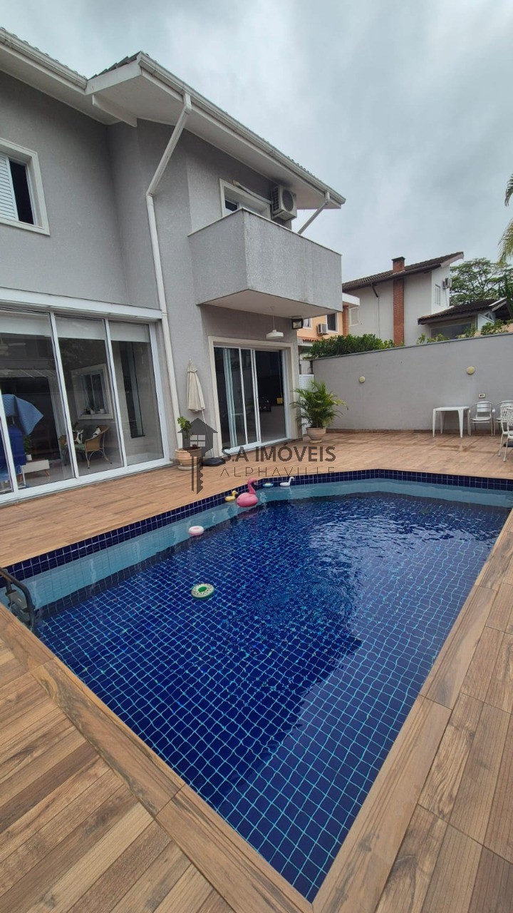 Casa, 4 quartos, 305 m² - Foto 1