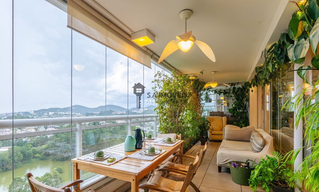 Apartamento, 3 quartos, 228 m² - Foto 2