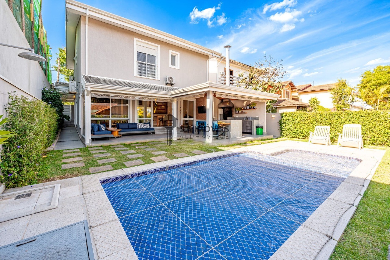 Casa, 3 quartos, 280 m² - Foto 1