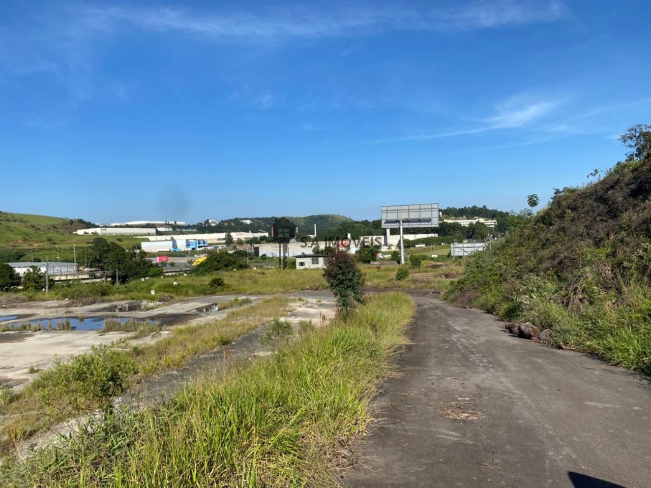 Loteamento e Condomínio - Foto 9