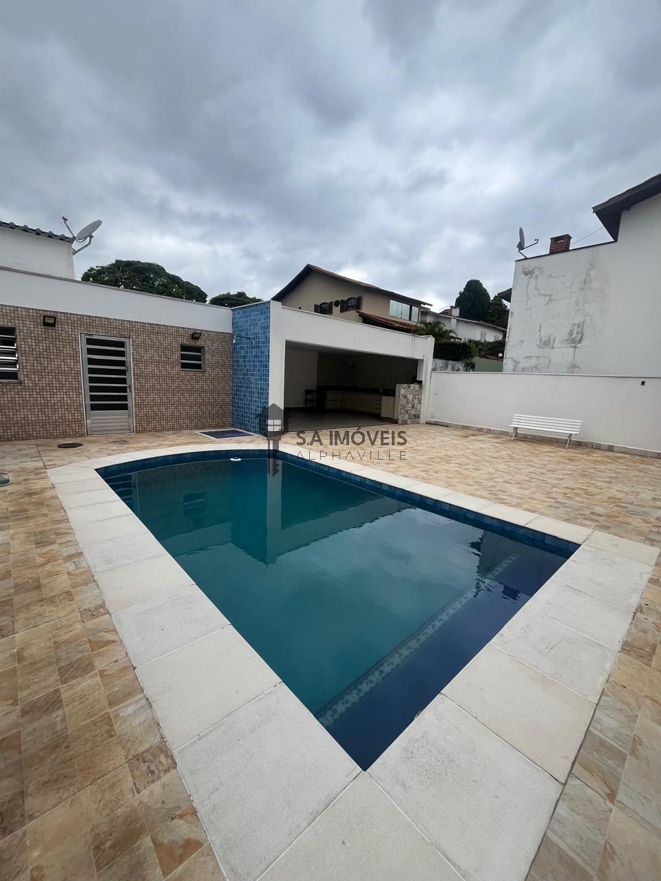 Casa, 4 quartos, 284 m² - Foto 1