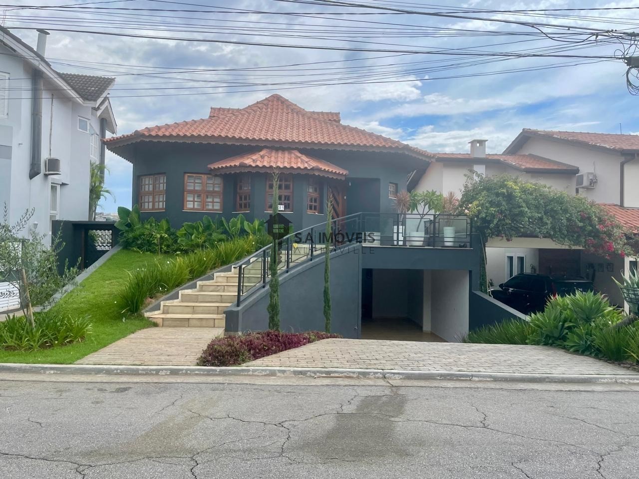 Casa, 3 quartos, 409 m² - Foto 1