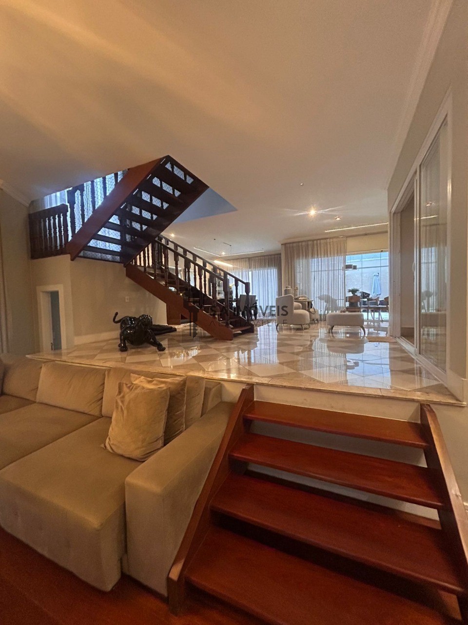 Casa de Condomínio, 4 quartos - Foto 1