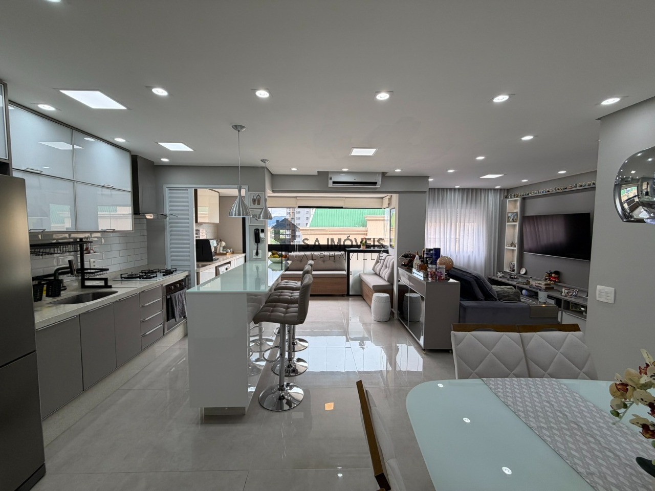 Apartamento, 2 quartos, 73 m² - Foto 1