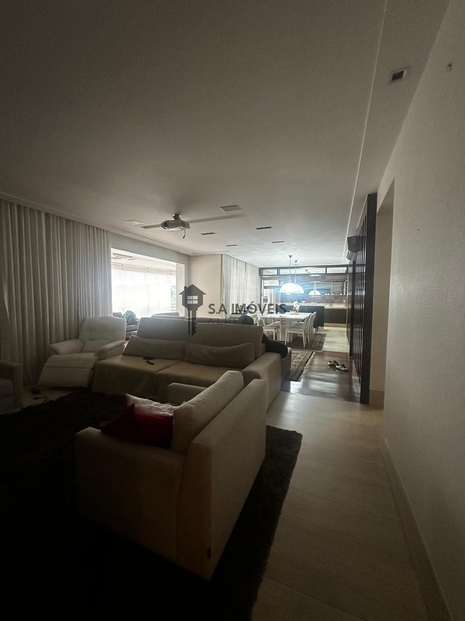 Apartamento, 3 quartos, 201 m² - Foto 2