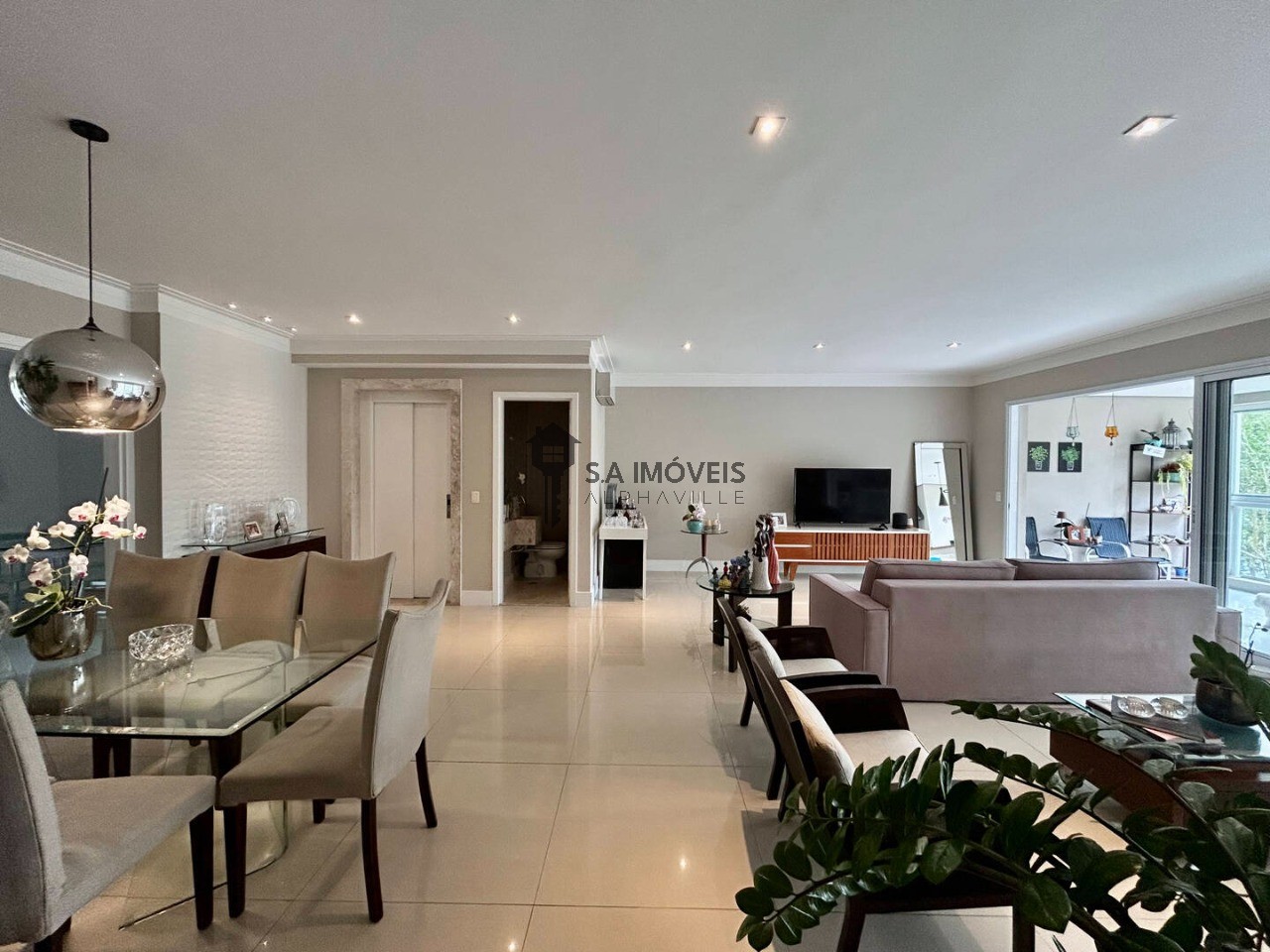 Apartamento, 3 quartos, 181 m² - Foto 1