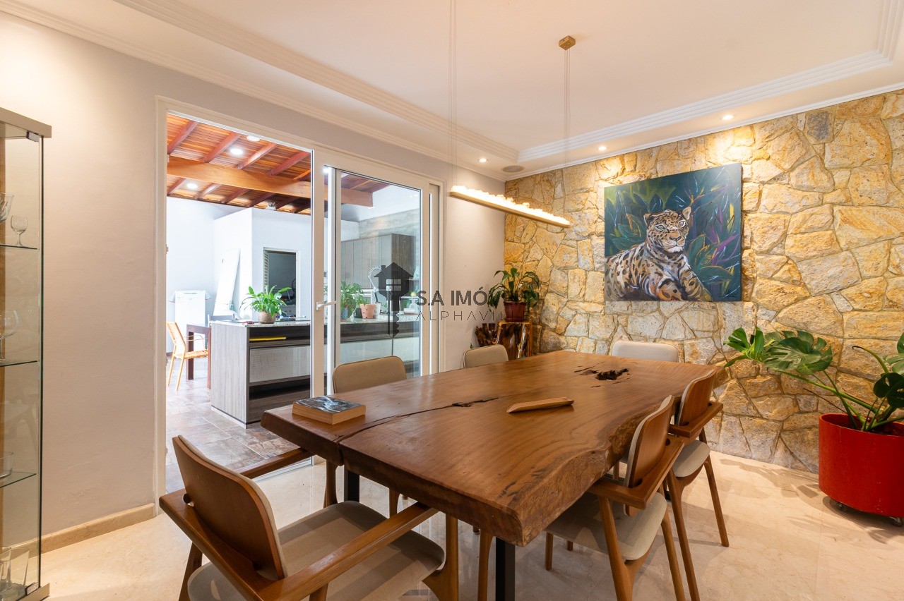 Casa, 4 quartos, 318 m² - Foto 33