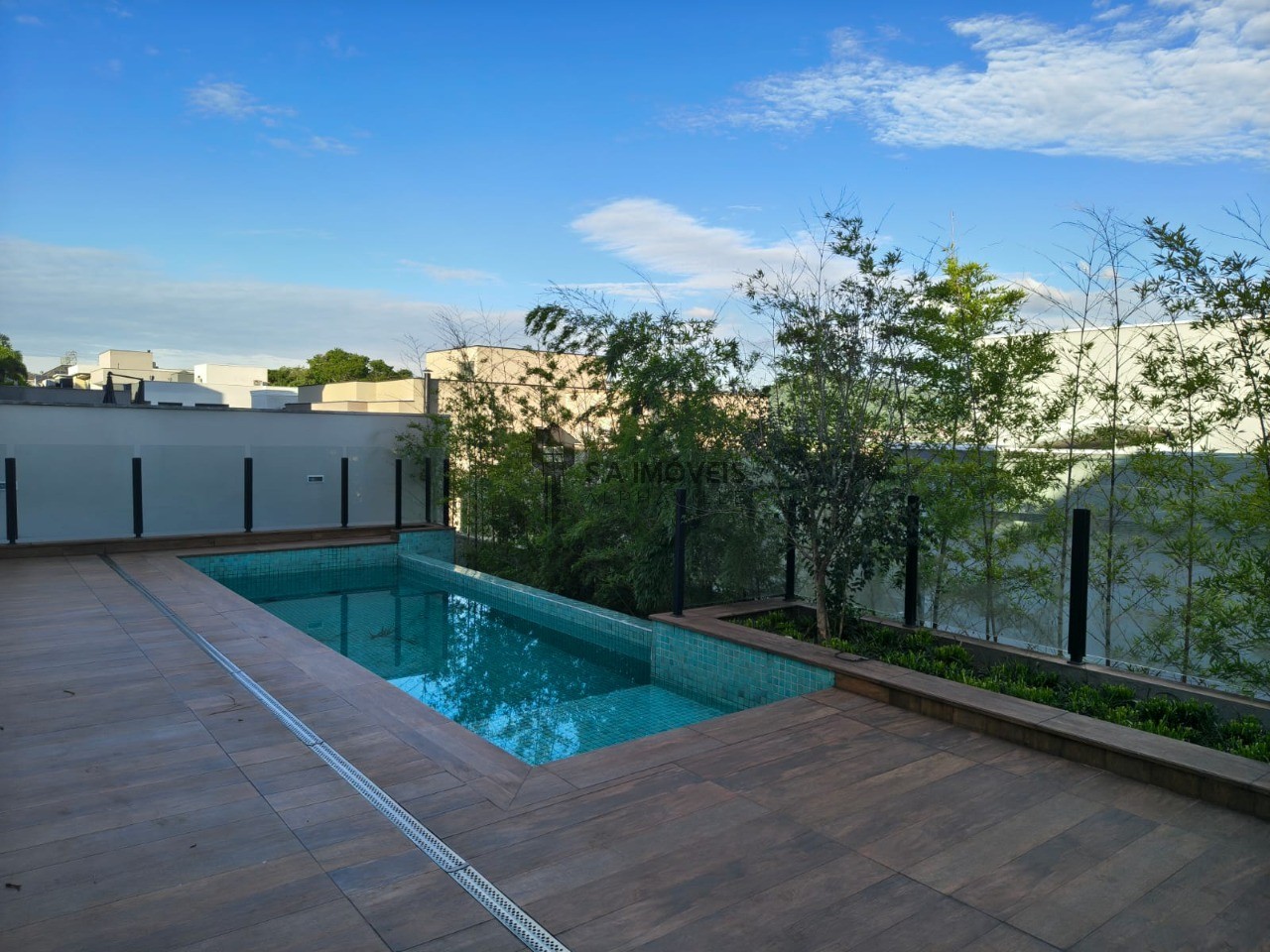 Casa, 4 quartos, 334 m² - Foto 32
