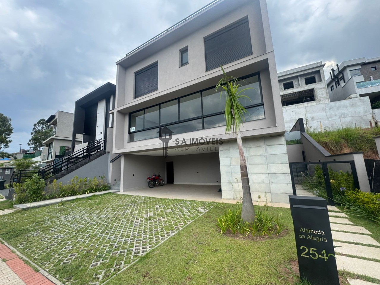 Casa, 5 quartos, 420 m² - Foto 1