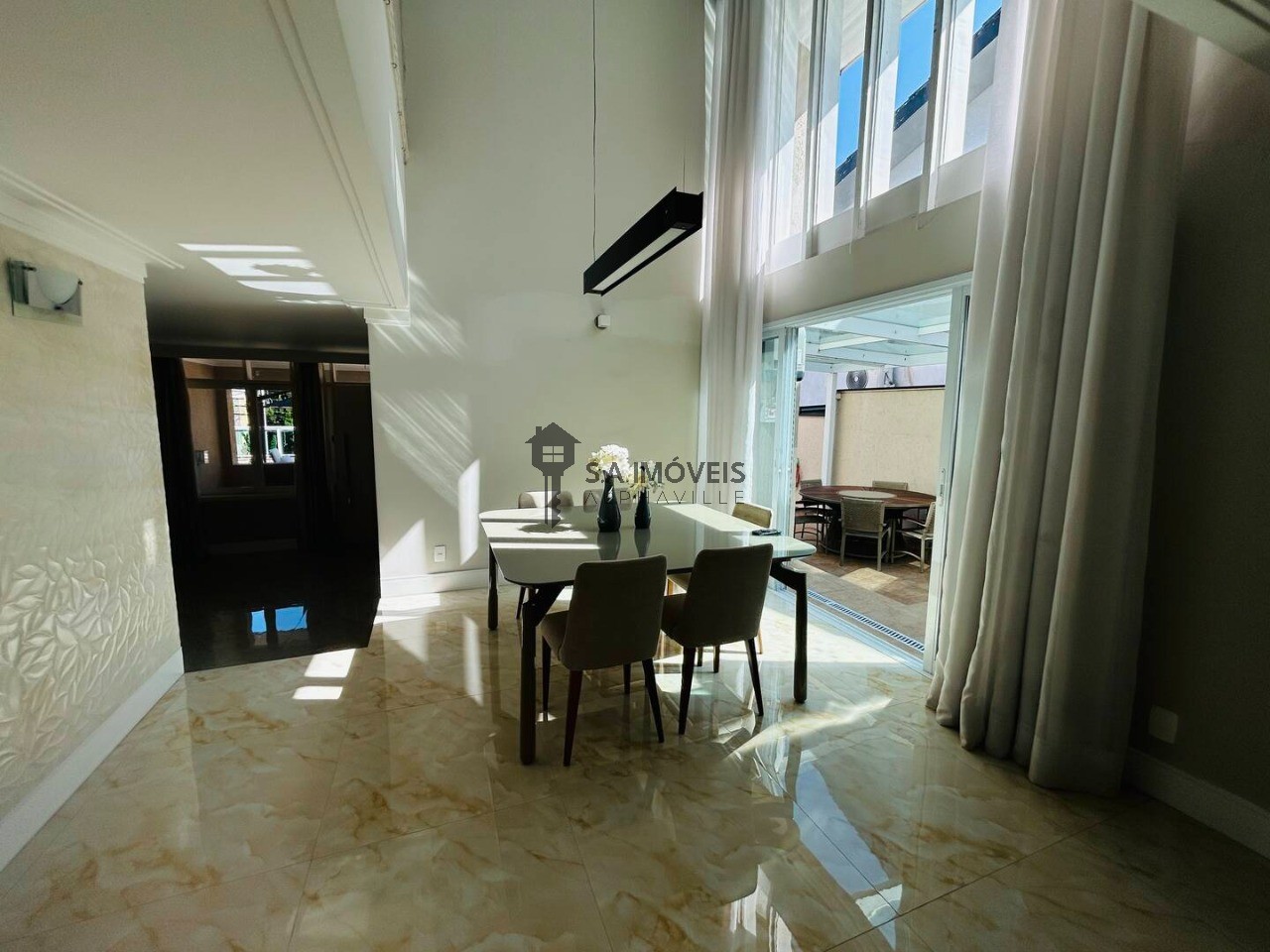Casa, 4 quartos, 271 m² - Foto 3