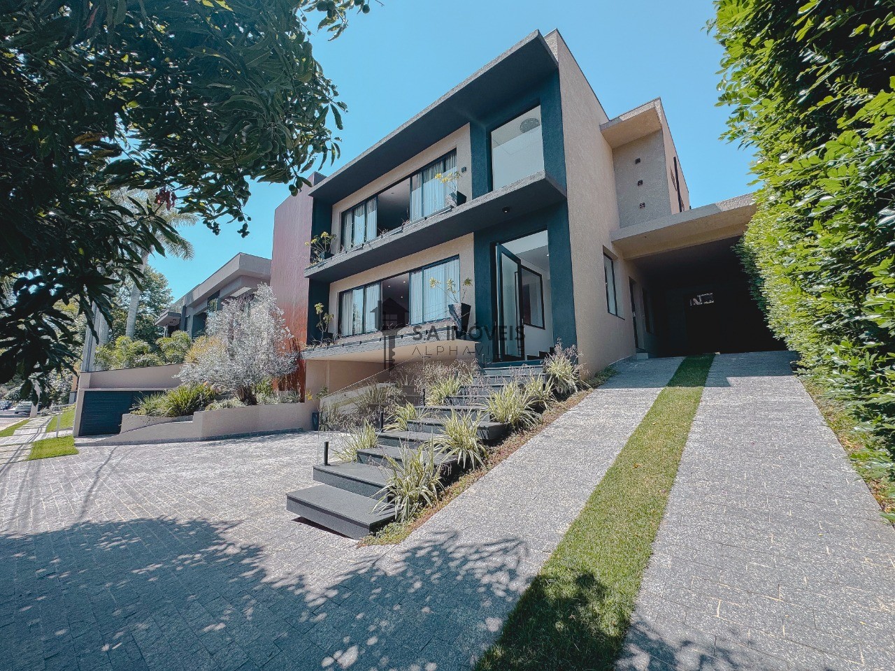 Casa, 4 quartos, 583 m² - Foto 1