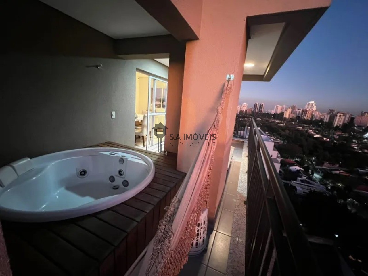 Cobertura, 3 quartos, 197 m² - Foto 1