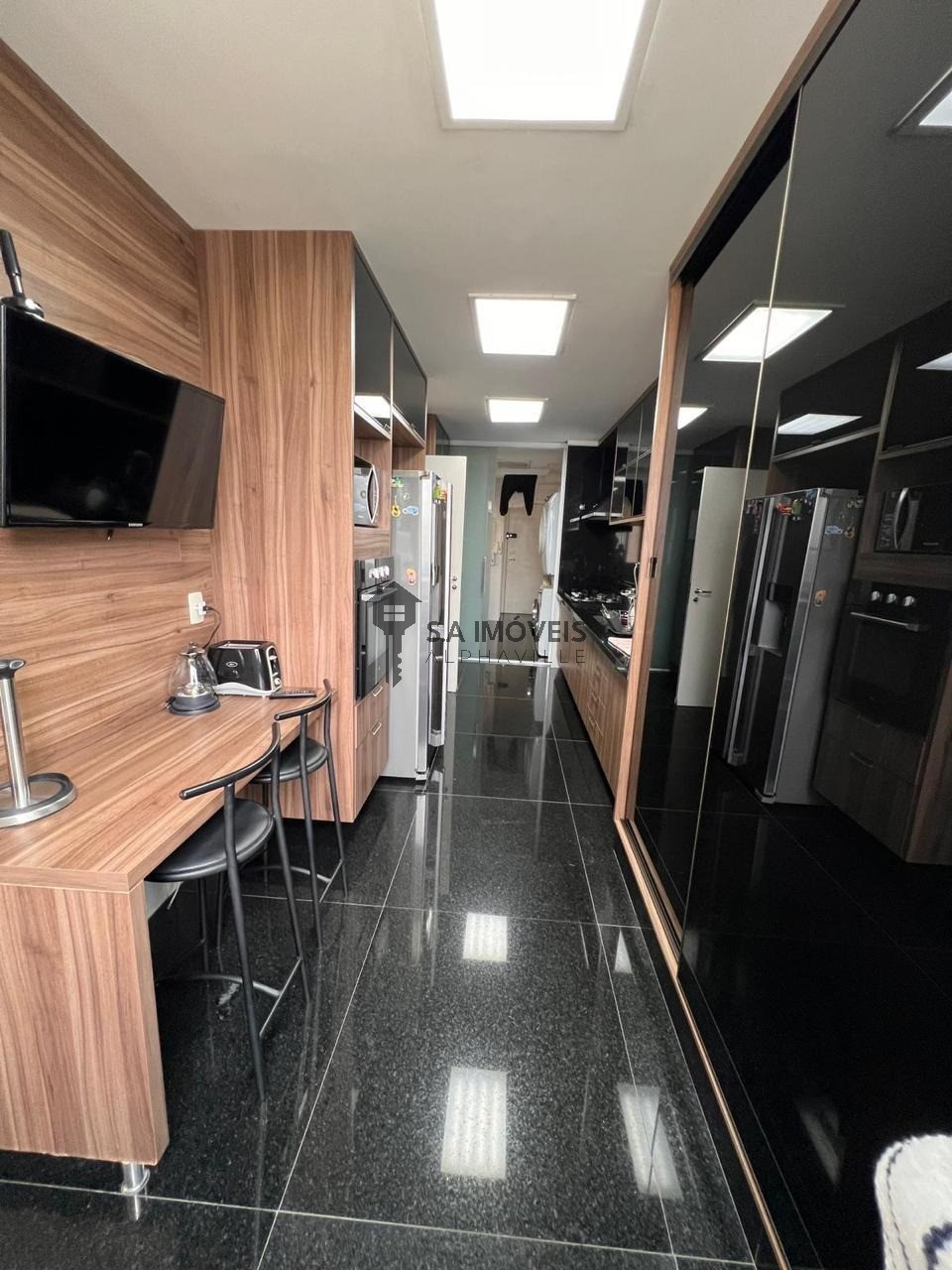 Apartamento, 3 quartos, 201 m² - Foto 2