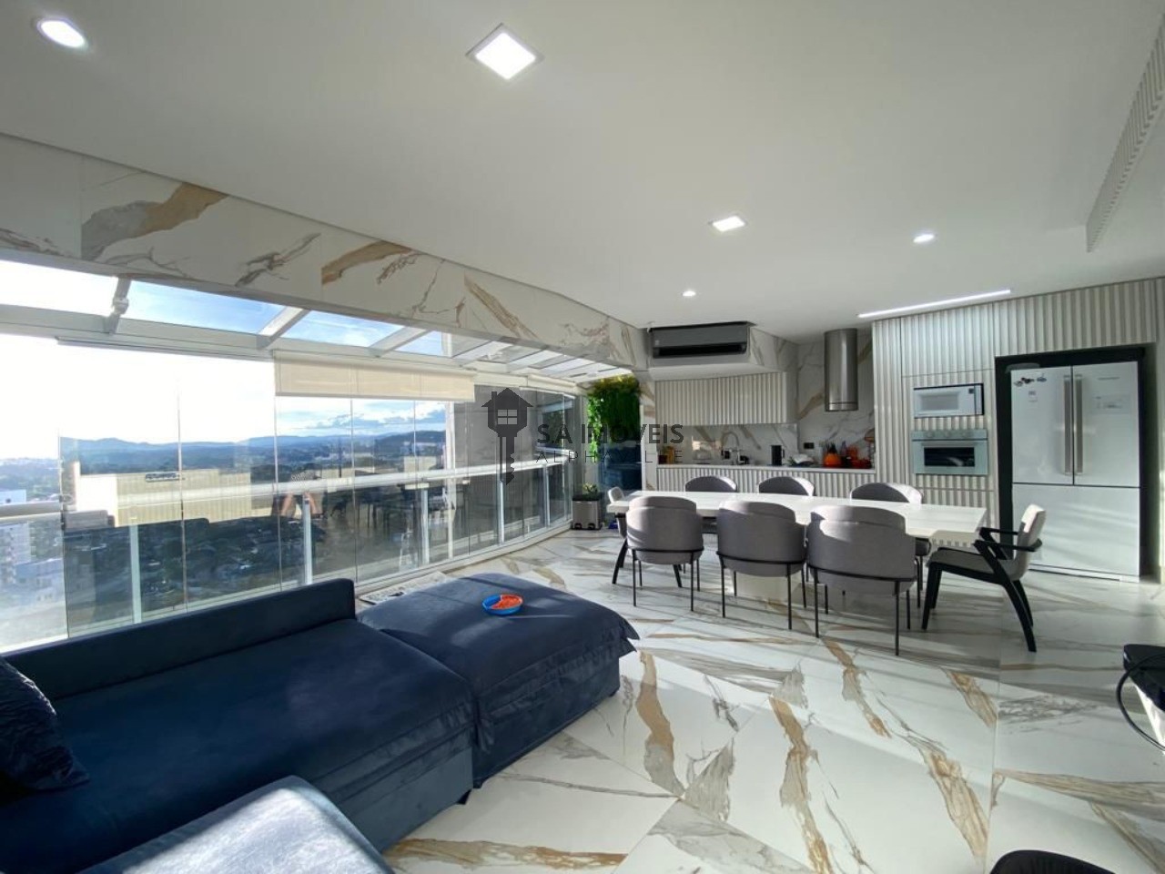 Apartamento, 2 quartos, 110 m² - Foto 1